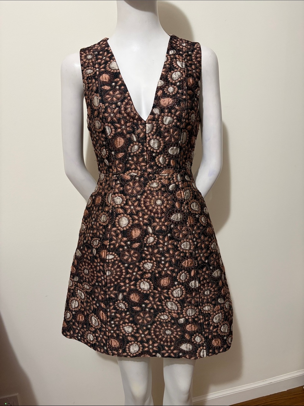 Alice + Olivia Pacey Embellished Lantern Dress Black Metallic Size 4 - Picture 4 of 14